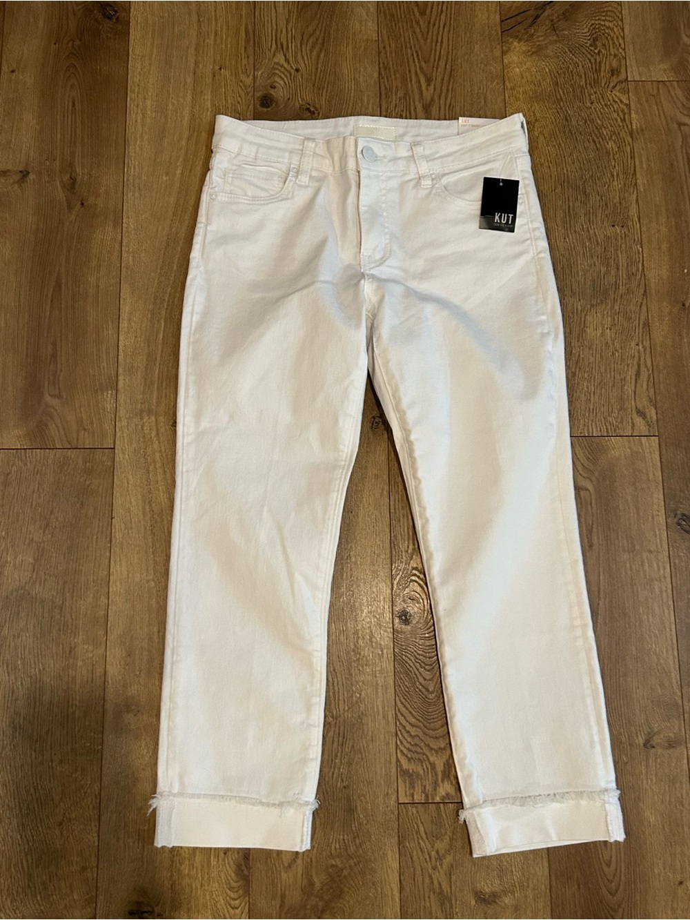 Kut from the Kloth Amy midrise crop optic white size 4 NWT